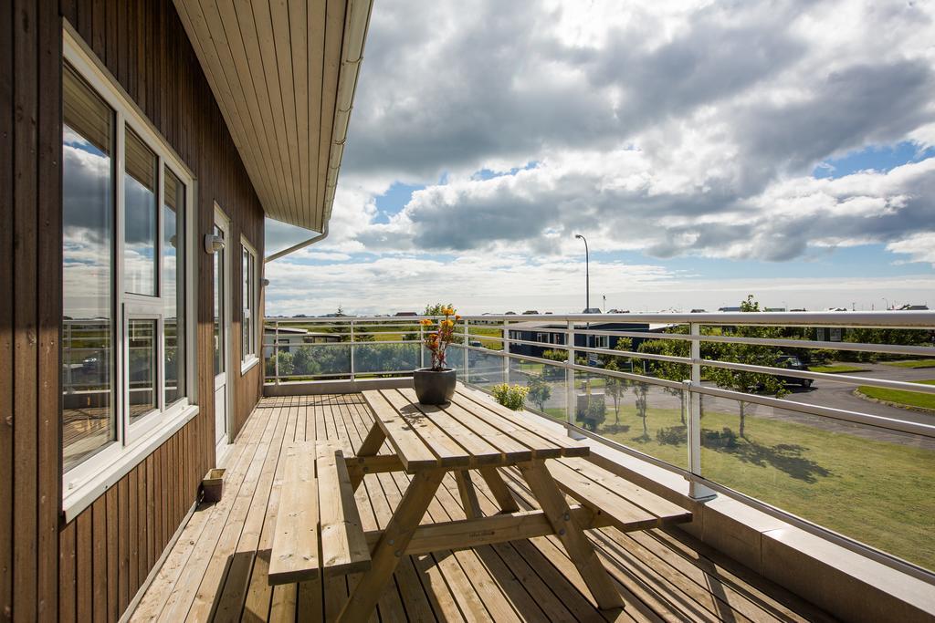 Kvoeldstjarnan Gistiheimili Hotel Stokkseyri Exterior foto